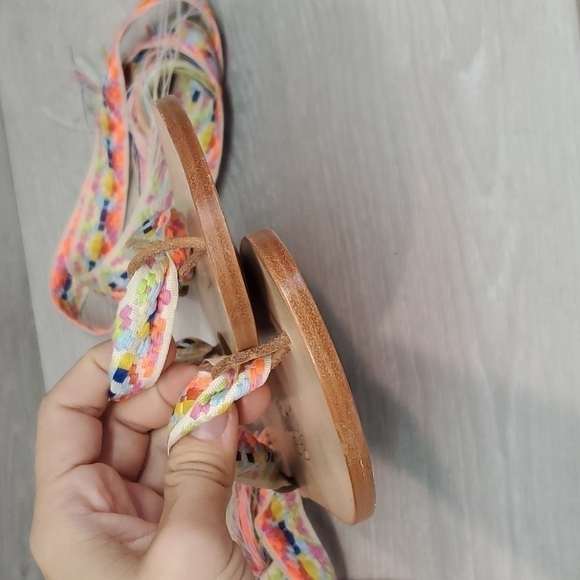 Nupie Womens Lace Up Gladiator Boho Flats Sandals shoes sz 37 US 6.5 - Picture 3 of 7